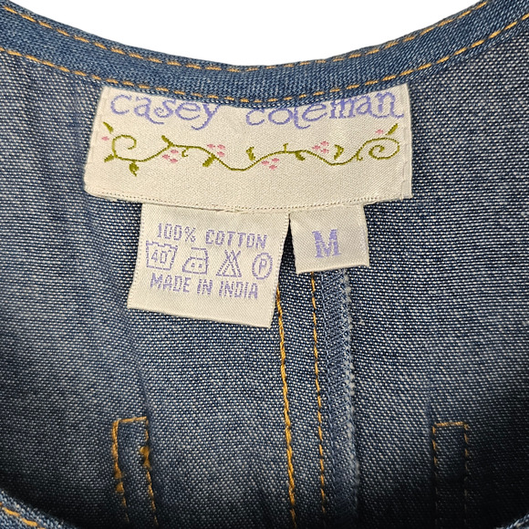 Dress - Picture 2 of 10